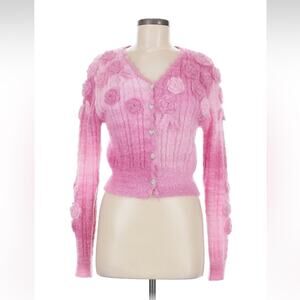 Lait Liza pink cropped cardigan with hand knit roses, med